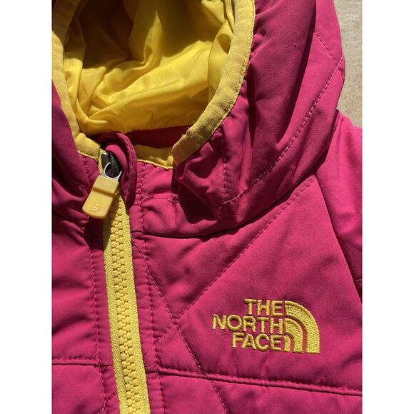 The NORTH FACE Infant Puffer Quilted Snowsuit Baby Coat Girl 6-12 Months Pink - Picture 7 of 14
